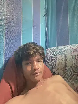 Snapshot of Robiwahyudi12345 chatting on 12, 11, 2025 Robiwahyudi12345 online show from 12, 11, 2025