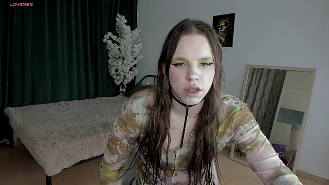 MadisonMongomeri online show from 26, 11, 2025