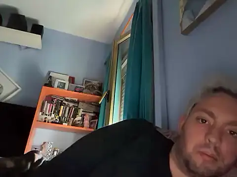 petrastilo online show from 1, 11, 2025