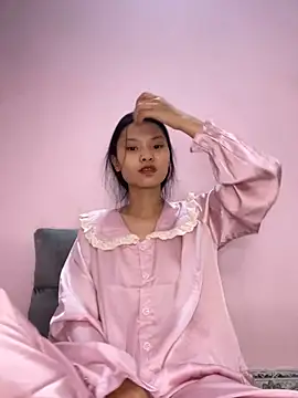 Snapshot of lung-linh chatting on 27, 11, 2025 lung-linh online show from 27, 11, 2025