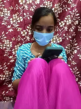 Snapshot of American_tourist chatting on 6, 11, 2025 American tourist online show from 6, 11, 2025