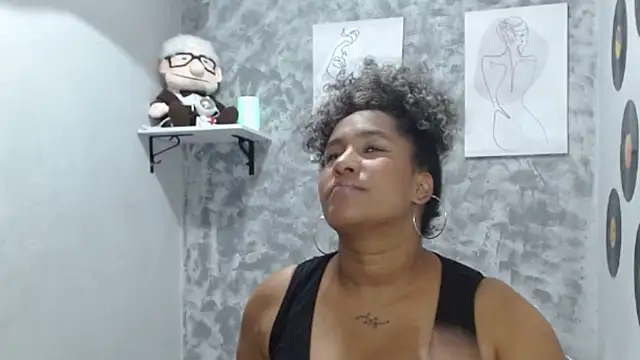 Ambar foxy online show from 7, 11, 2025