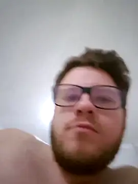 Snapshot of Purple_Mario chatting on 7, 11, 2025 Purple Mario online show from 7, 11, 2025