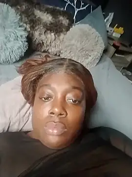 BiancaClarkson online show from 25, 11, 2025