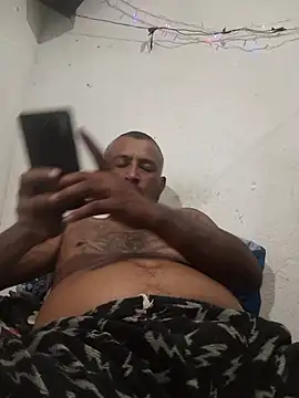 Snapshot of negrocomomisuerte chatting on 18, 12, 2025 negrocomomisuerte online show from 18, 12, 2025