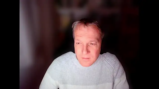 Snapshot of ChocolatMilka44 chatting on 3, 11, 2025 ChocolatMilka44 online show from 3, 11, 2025