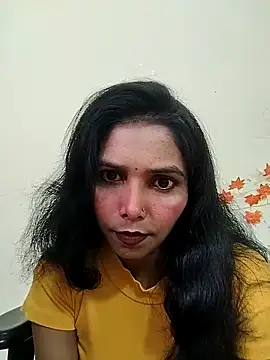 Snapshot of Brown__girl chatting on 3, 11, 2025 Brown girl online show from 3, 11, 2025