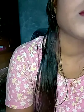 Snapshot of Neha533 chatting on 6, 11, 2025 Neha533 online show from 6, 11, 2025