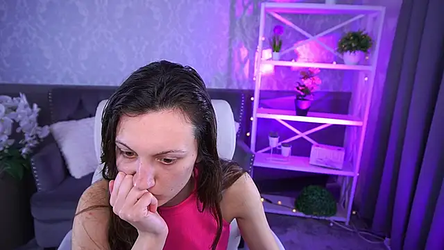 ZafiraMoonn online show from 18, 3, 2026