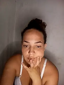 Snapshot of Keti_marques84 chatting on 17, 11, 2025 Keti marques84 online show from 17, 11, 2025