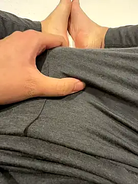 Snapshot of yyyyjdjdjjdj chatting on 19, 11, 2025 yyyyjdjdjjdj online show from 19, 11, 2025