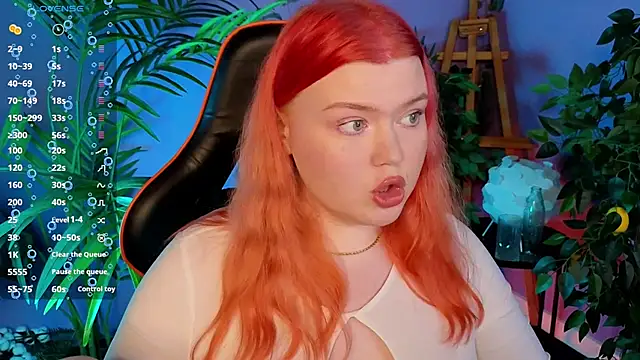 Snapshot of AriettaHeart chatting on 5, 11, 2025 AriettaHeart online show from 5, 11, 2025