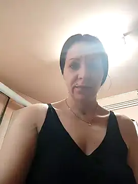 SugarDiamonds online show from 3, 2, 2025