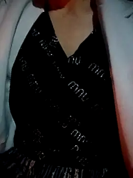 LenaLy2k online show from 4, 11, 2025