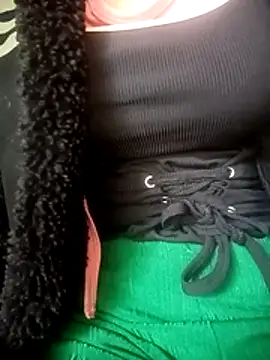 LenaLy2k online show from 1, 12, 2025