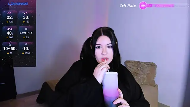 HitoMi2 online show from 7, 11, 2025