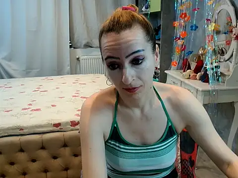 AnneDevrim online show from 6, 3, 2026