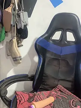 euscarlethotgirl online show from 27, 11, 2025