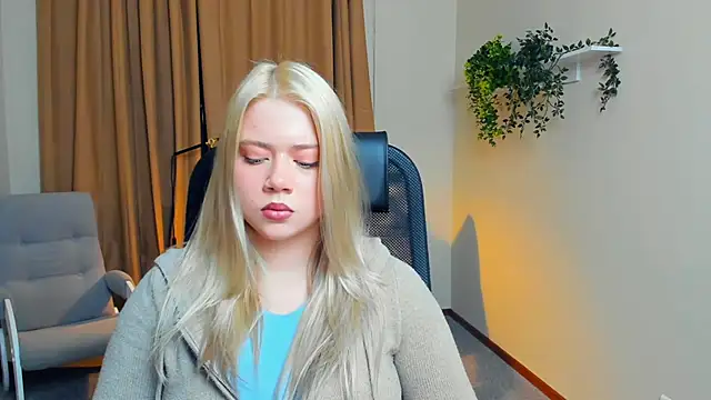 MichelinaRiff online show from 4, 11, 2025