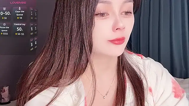 Yesenia- online show from 17, 11, 2025