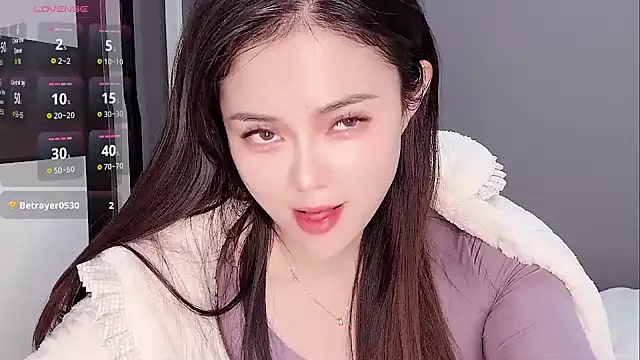 Yesenia- online show from 20, 11, 2025