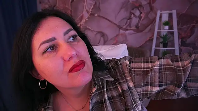 VelvetLuck online show from 1, 12, 2025