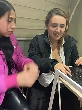 Isabel Noir online show from 1, 2, 2026