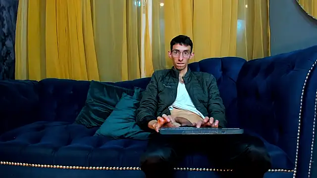 ZyroNight online show from 9, 11, 2025