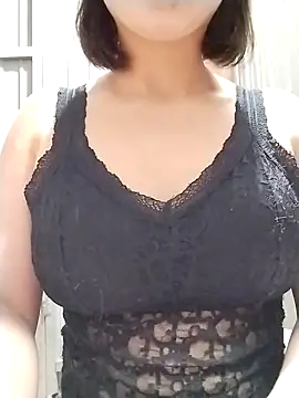 Snapshot of Niramiu chatting on 9, 2, 2026 Niramiu online show from 9, 2, 2026