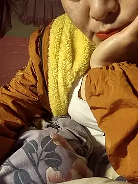 Panda-white online show from 18, 11, 2025