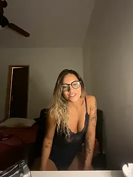 kaakzinha online show from 9, 11, 2025