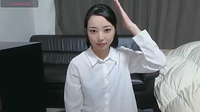 --Hina-- online show from 4, 3, 2026