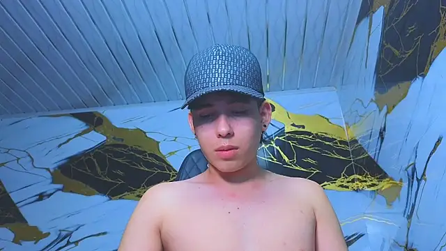 Suarezz10  online show from 30, 11, 2025