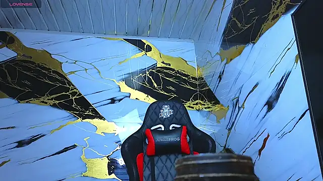 Suarezz10  online show from 22, 12, 2025