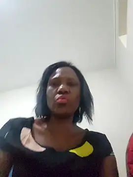 Snapshot of Mommy_Sienna chatting on 2, 12, 2025 Mommy Sienna online show from 2, 12, 2025