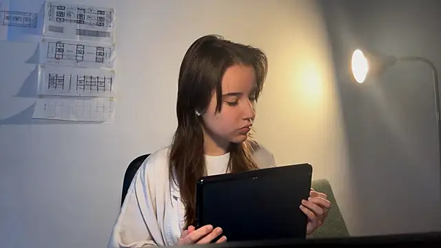 DonettaDuley online show from 6, 11, 2025