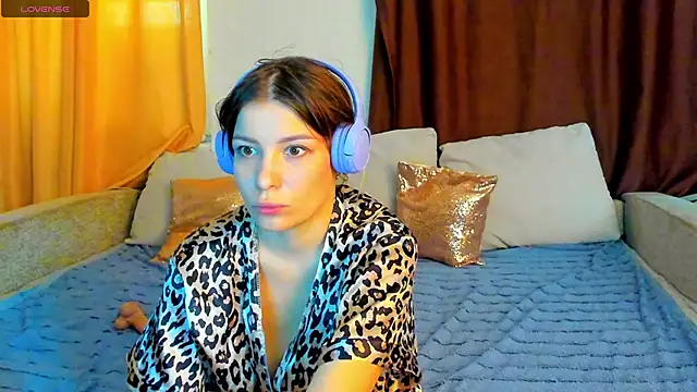 Snapshot of Eva_purrr_ chatting on 26, 11, 2025 Eva purrr online show from 26, 11, 2025