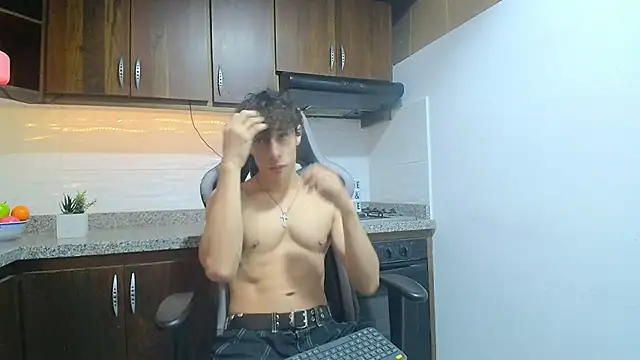 chris evans27 online show from 18, 11, 2025