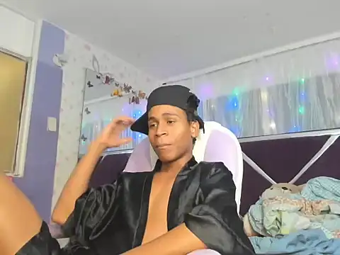 Snapshot of Santy_bigcock_01 chatting on 14, 1, 2026 Santy bigcock 01 online show from 14, 1, 2026