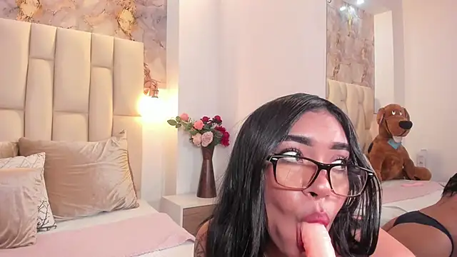 ruby monarca online show from 6, 11, 2025