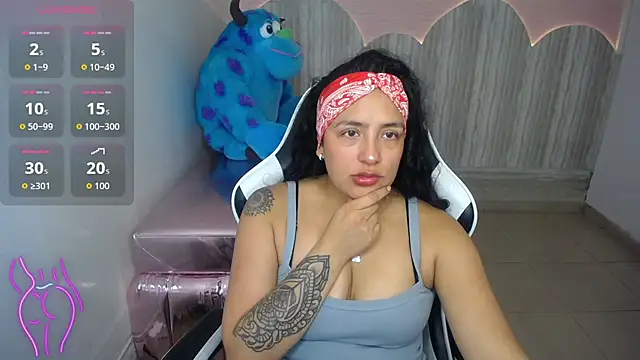 Snapshot of tamara_brown_t chatting on 18, 12, 2025 tamara brown t online show from 18, 12, 2025