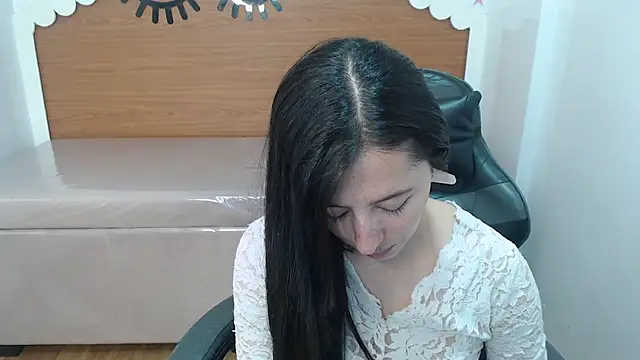 scarlett percy t online show from 13, 1, 2026