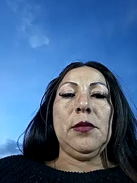 Snapshot of misshot_02 chatting on 6, 11, 2025 misshot 02 online show from 6, 11, 2025