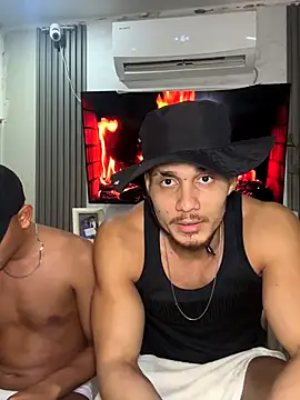 Tonny 2-2cm online show from 9, 11, 2025