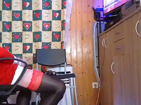 Snapshot of AgnesCross39 chatting on 19, 11, 2025 AgnesCross39 online show from 19, 11, 2025