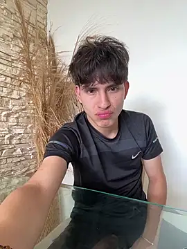 gatito polo69 online show from 4, 2, 2026