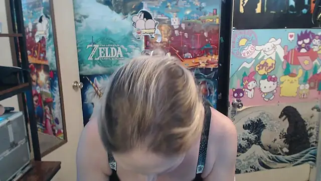 Savanah Banana  online show from 29, 11, 2025