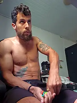 Snapshot of lucweed chatting on 1, 3, 2026 lucweed online show from 1, 3, 2026