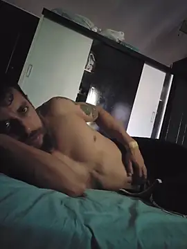 Snapshot of lucweed chatting on 13, 3, 2026 lucweed online show from 13, 3, 2026