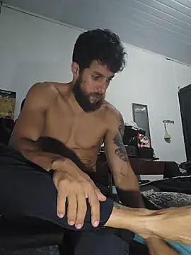 Snapshot of lucweed chatting on 21, 3, 2026 lucweed online show from 21, 3, 2026